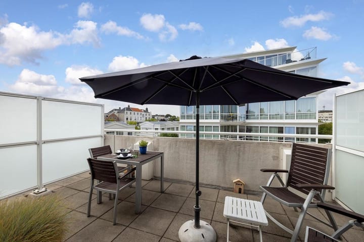 Photo 42 of Burgemeester Kolfschotenlaan 15