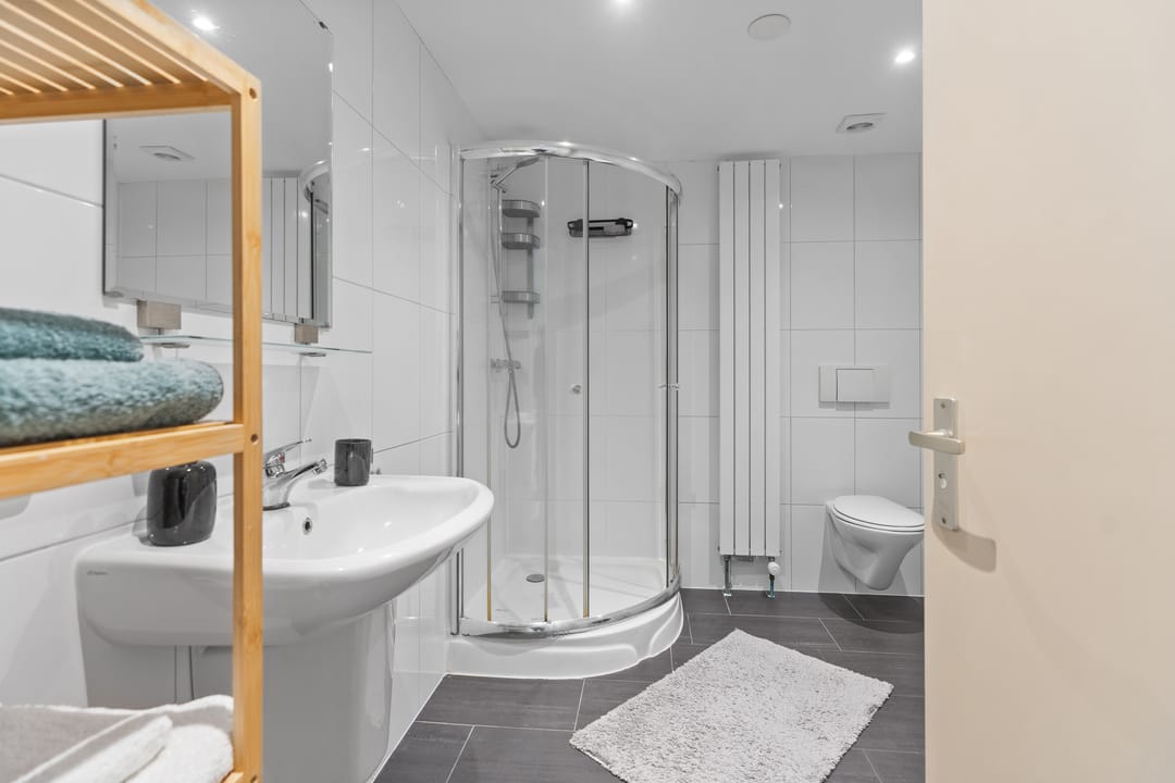 Photo 16 of Zamenhofdreef 10-B