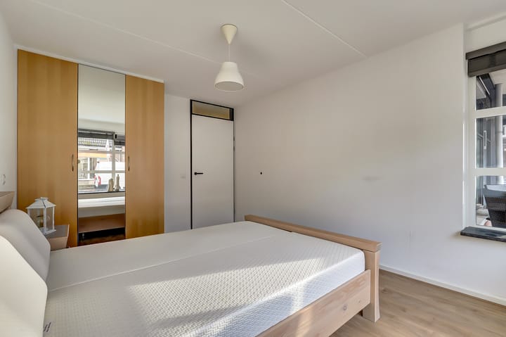 Photo 14 of Pinksterbloem 11-A