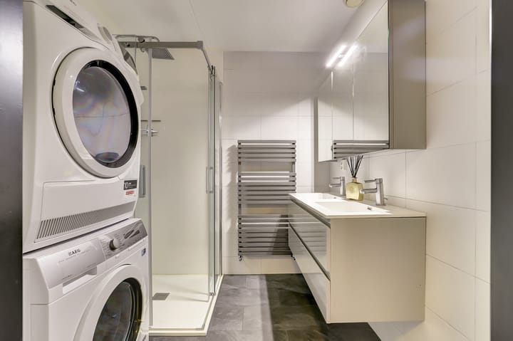 Photo 17 of Pinksterbloem 11-A