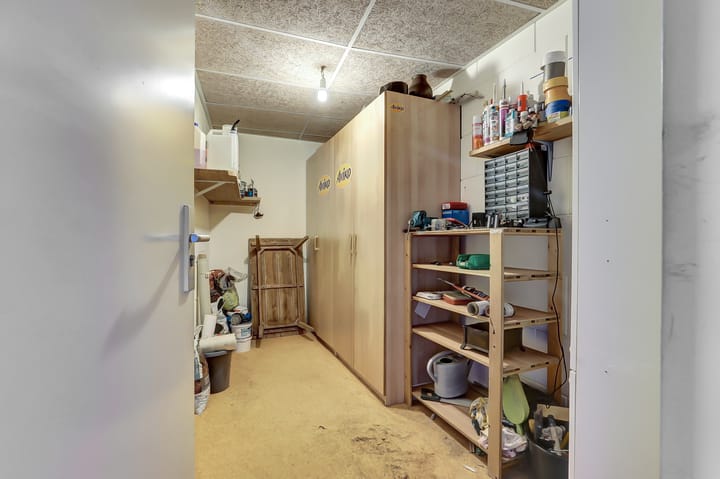 Photo 23 of Pinksterbloem 11-A