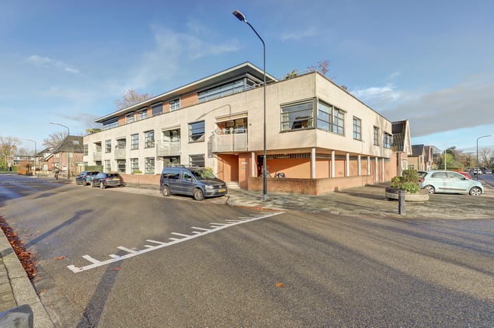 Photo 26 of Pinksterbloem 11-A