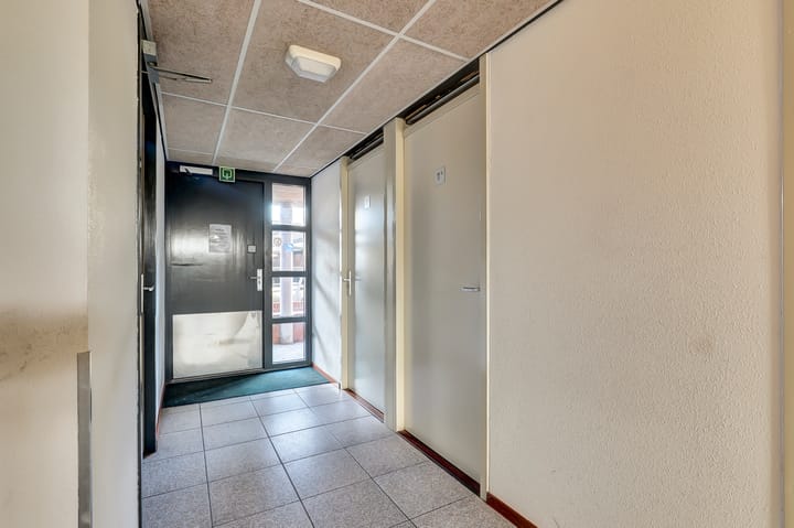 Photo 30 of Pinksterbloem 11-A