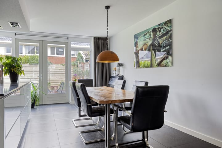 Photo 12 of Vaandriglaan 22