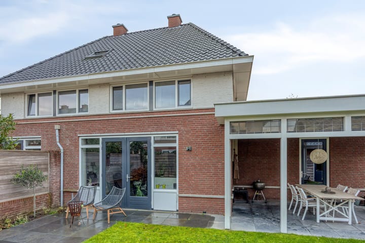 Photo 42 of Vaandriglaan 22