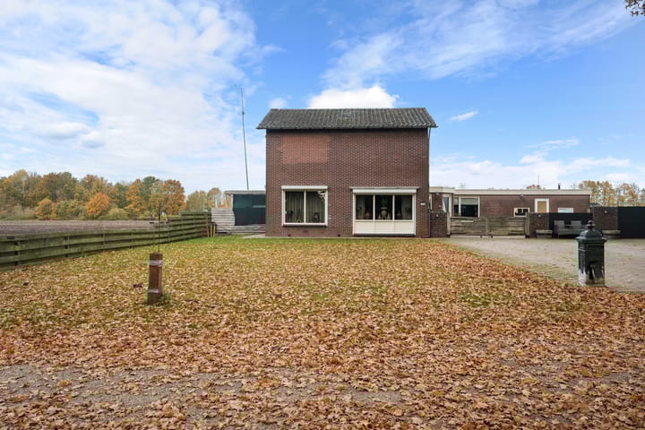 Photo 43 of Verlengde van Echtenskanaal NZ 120