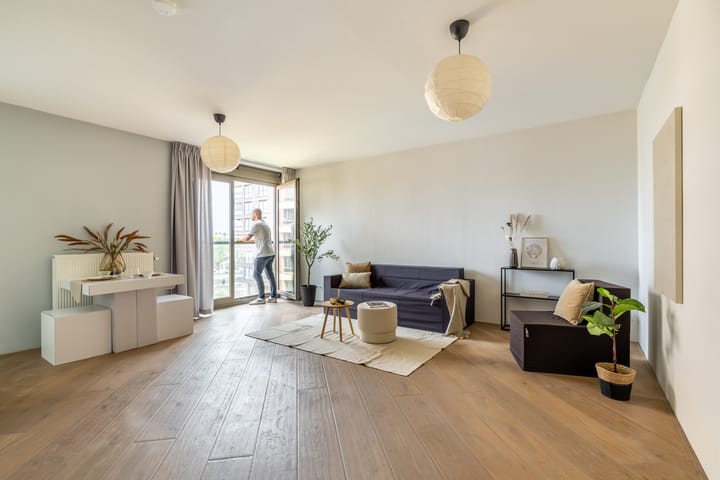 Photo 2 of Teakhout 14-A