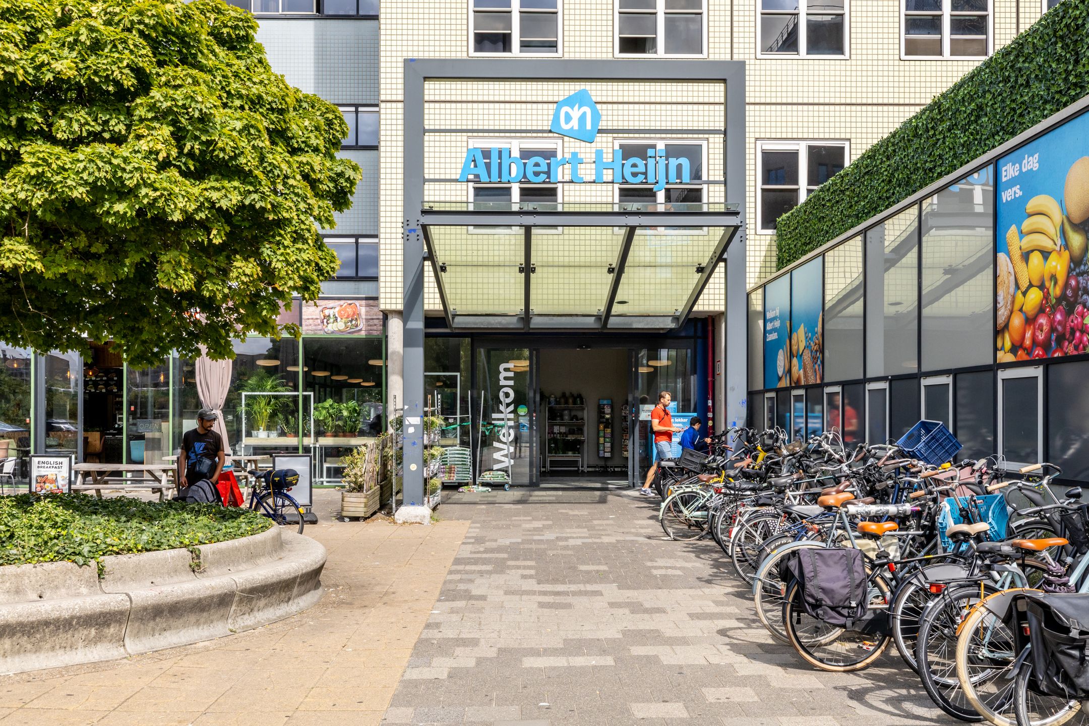 Photo 39 of Teakhout 14-A