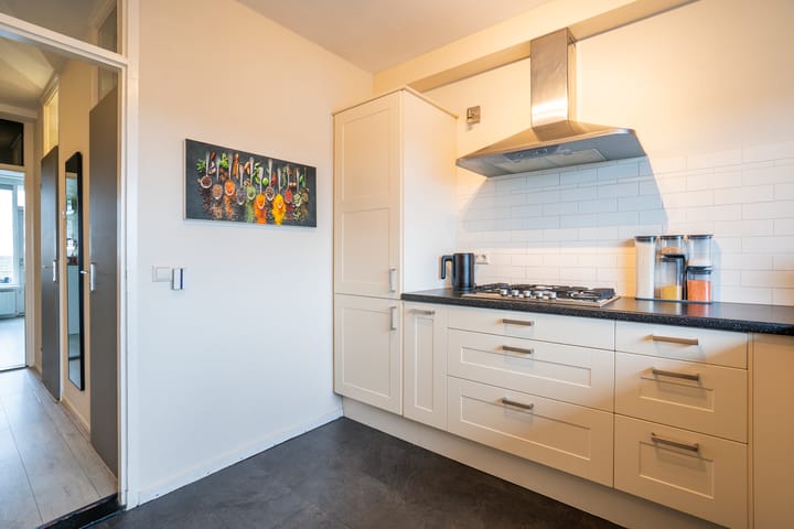 Foto 9 van Chopinplein 207