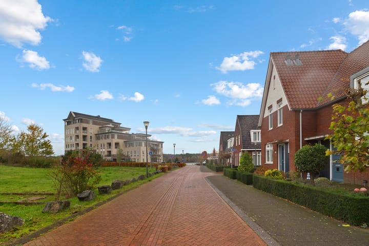 Photo 2 of Dijkbeemd 12