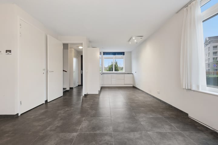 Photo 9 of Dijkbeemd 12