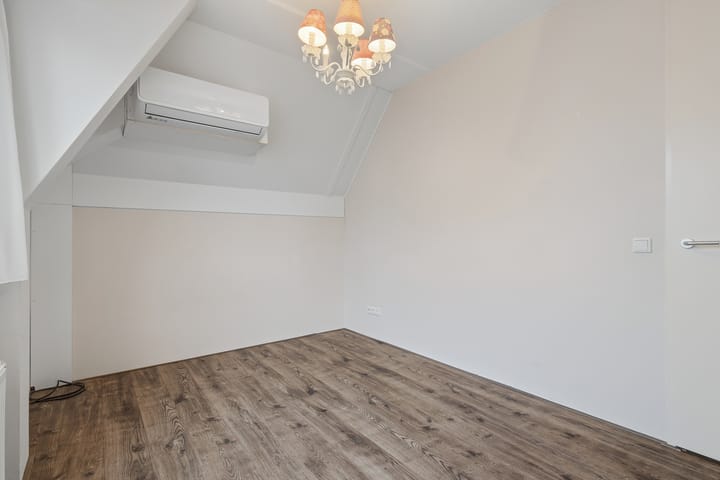 Photo 20 of Dijkbeemd 12