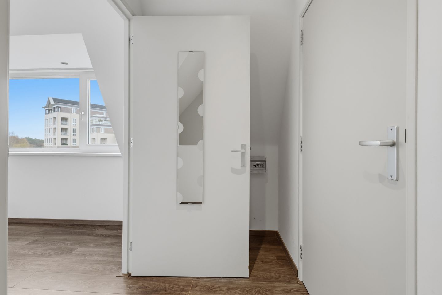 Photo 25 of Dijkbeemd 12