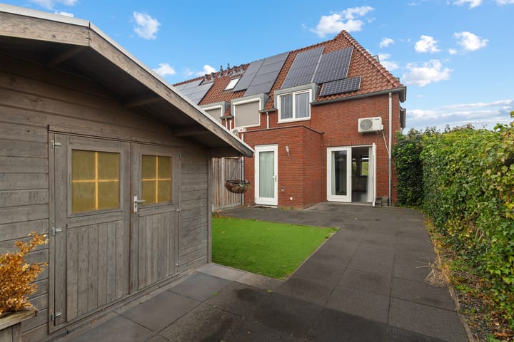 Photo 31 of Dijkbeemd 12