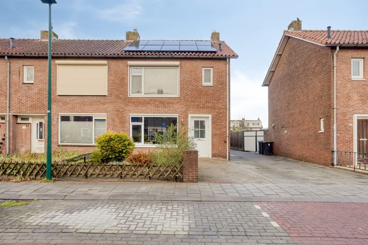 C.L. Bressersstraat 25 main image