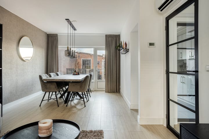 Foto 11 van C.L. Bressersstraat 25