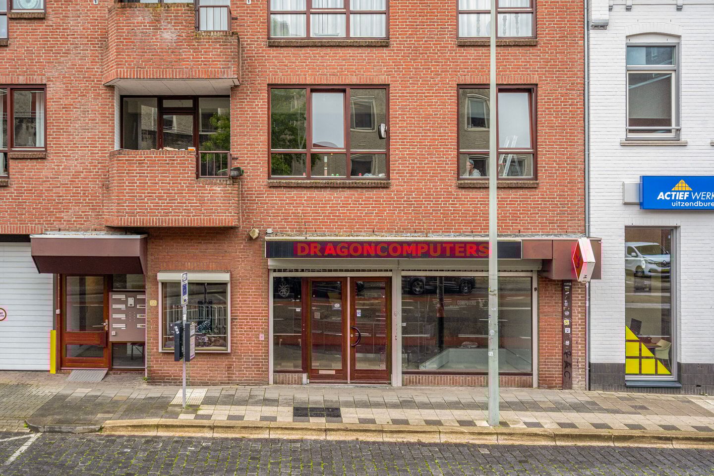 View photo 1 of Akerstraat 50