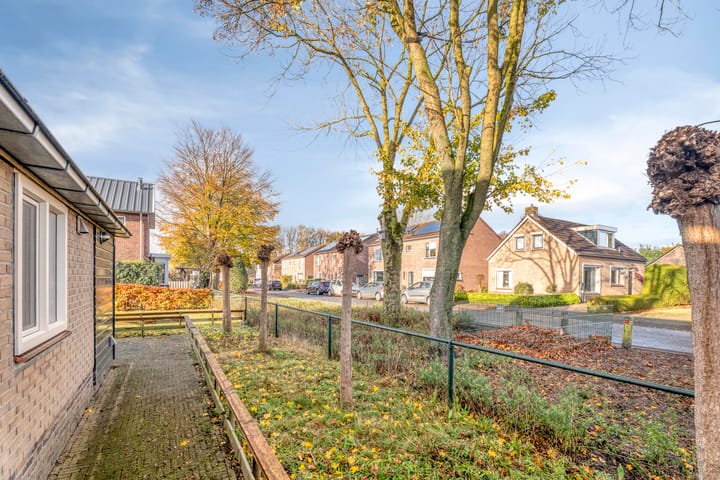 Photo 10 of Doornenkamp 14