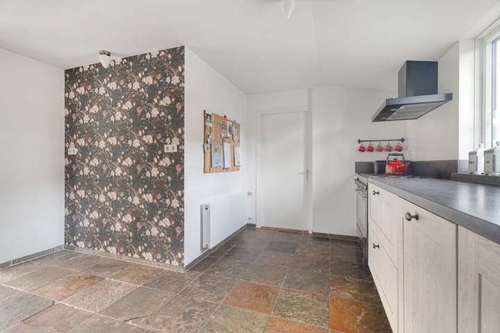 Photo 24 of Doornenkamp 14