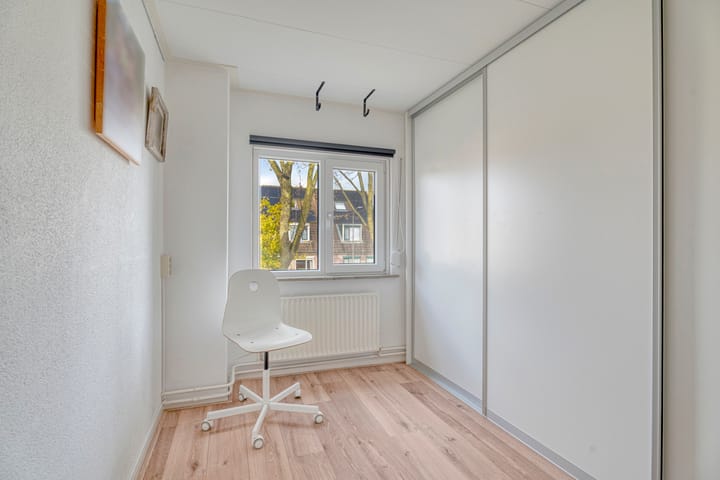 Photo 32 of Doornenkamp 14