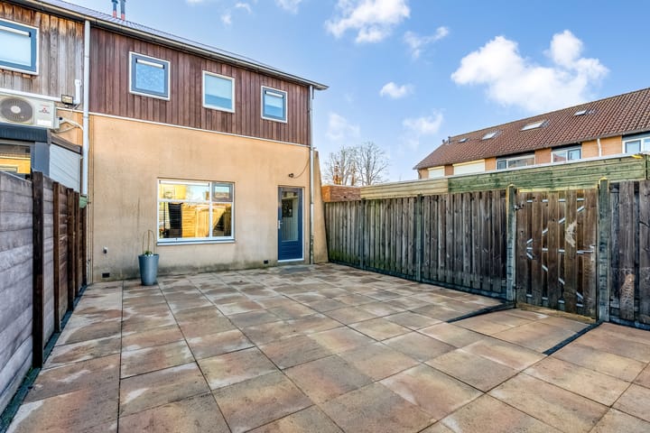 Photo 35 of Tarantellastraat 1