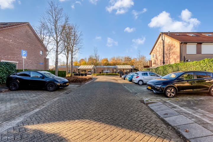 Photo 40 of Tarantellastraat 1