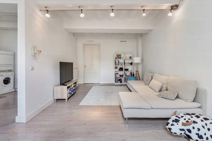 Photo 4 of Tongersestraat 24-A