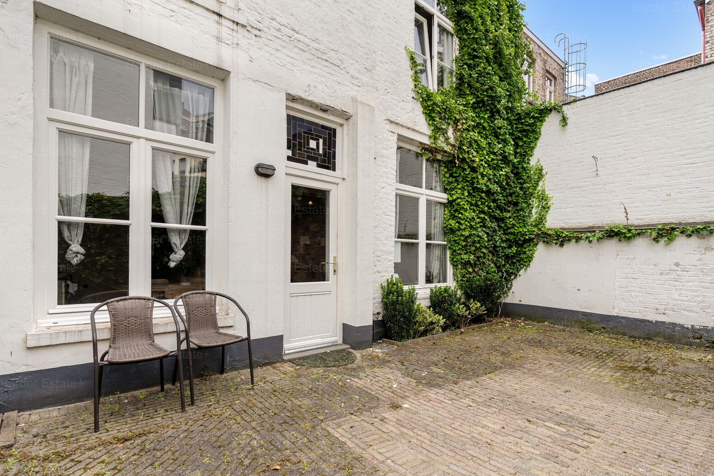 Photo 10 of Tongersestraat 24-A