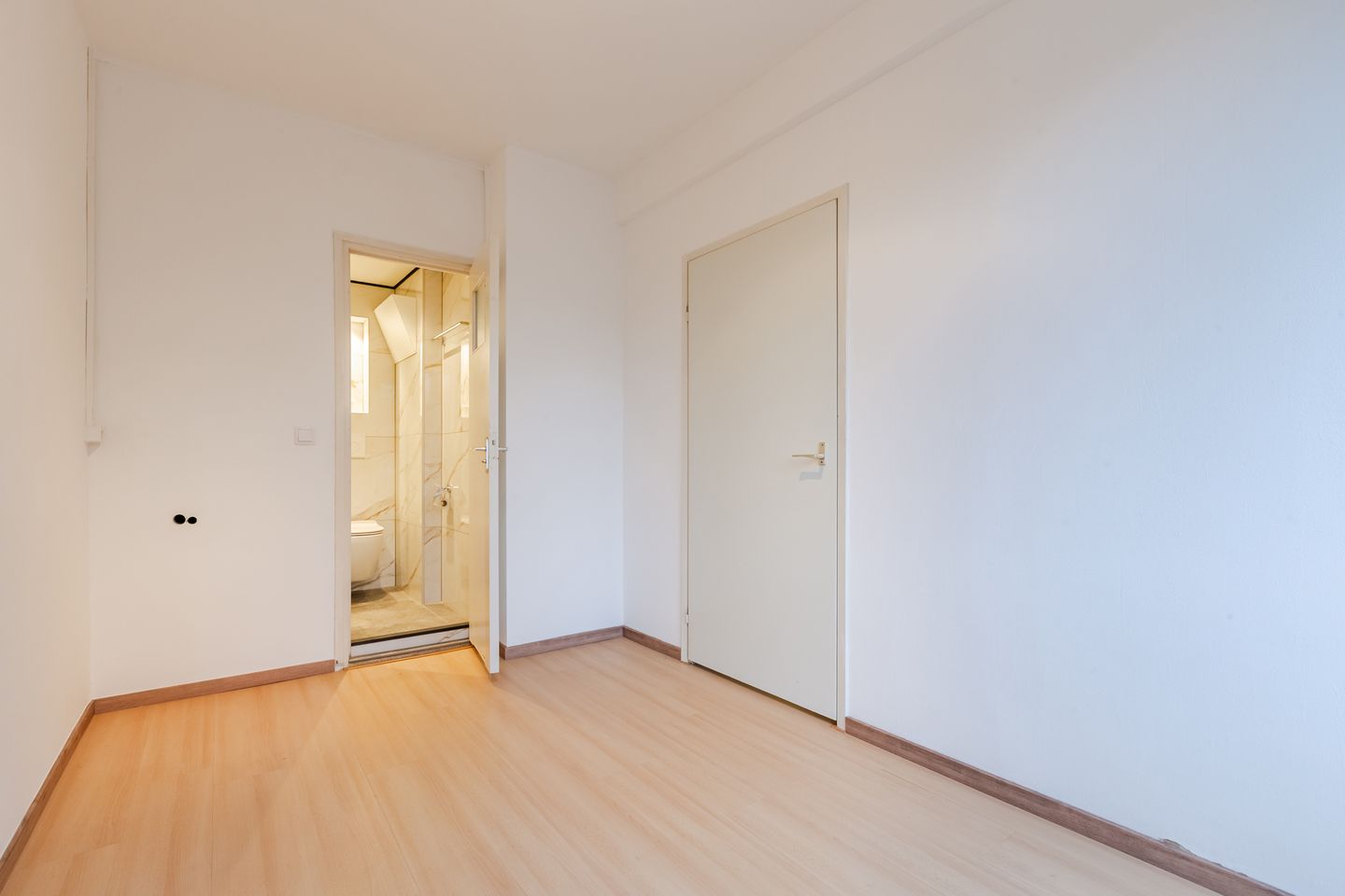 Foto 14 van Van Nijenrodeweg 14