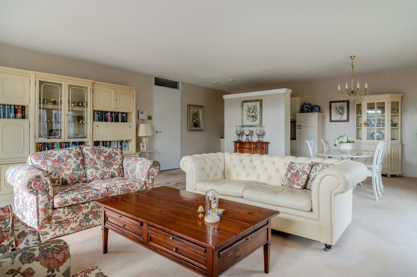 Photo 14 of Triade 51