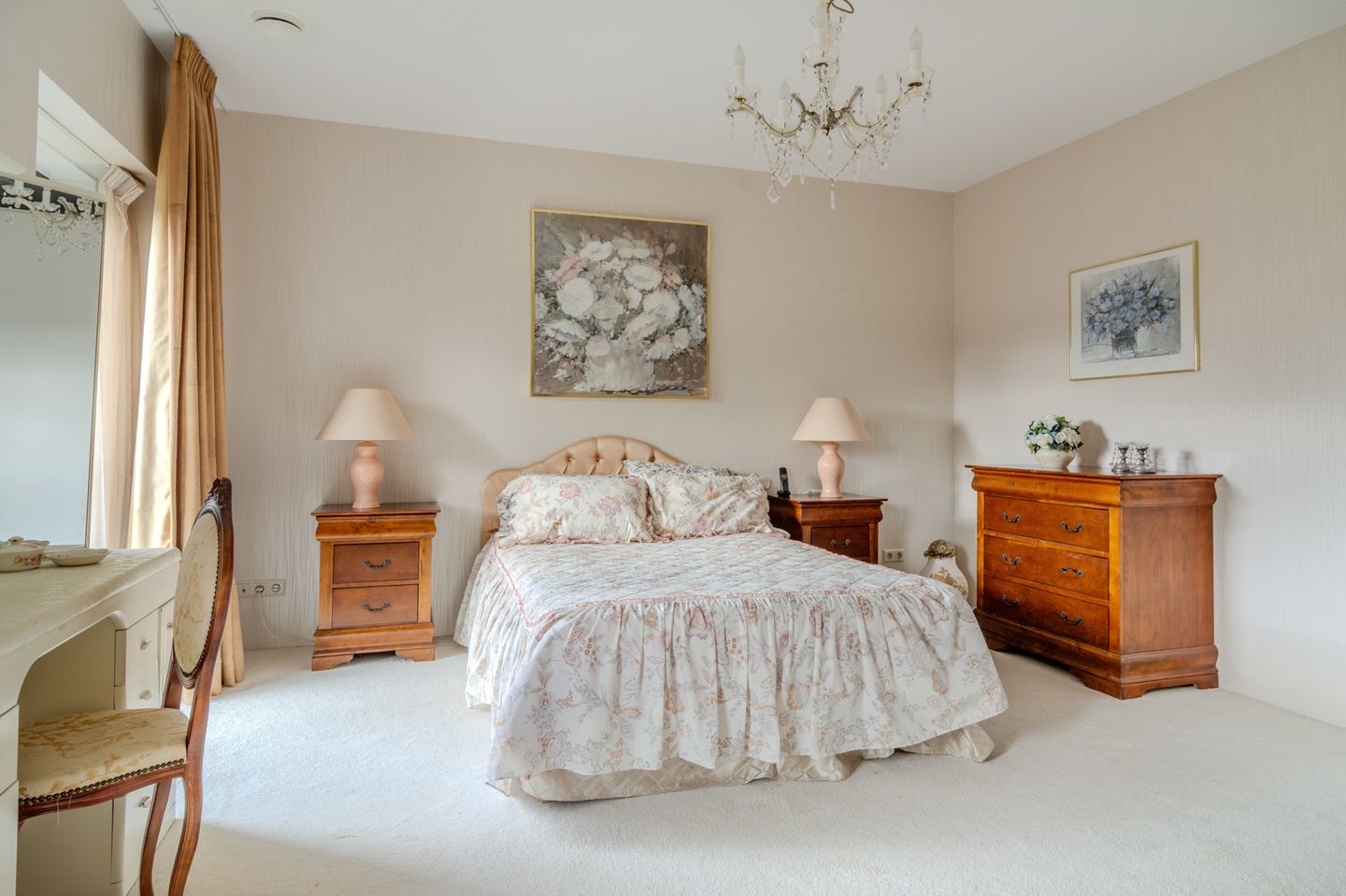 Photo 19 of Triade 51