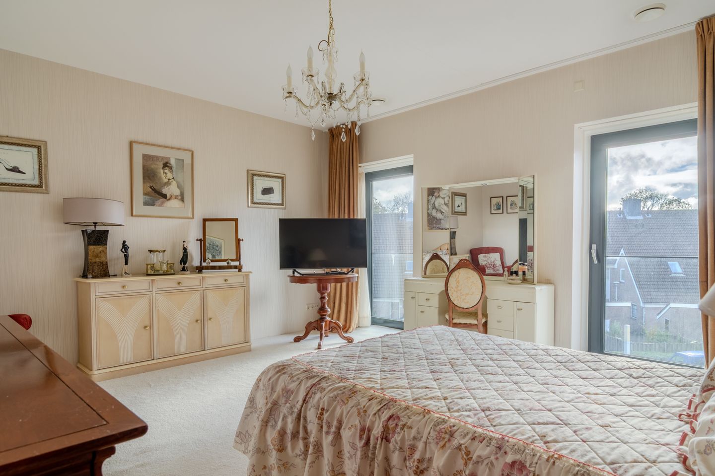 Photo 20 of Triade 51