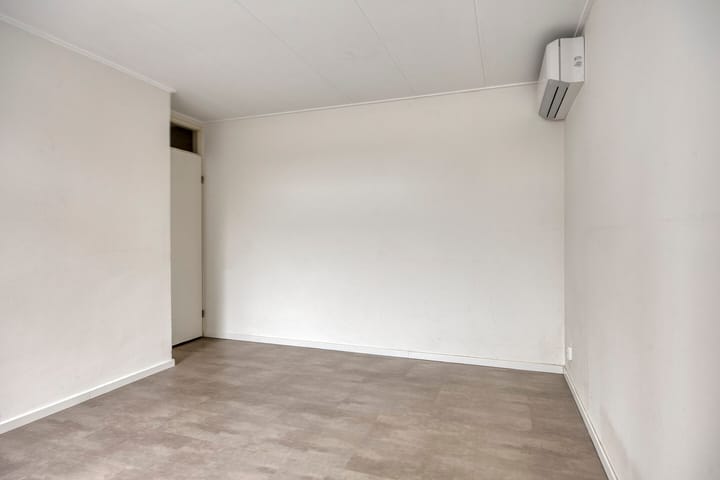 Photo 24 of Purperbeer 29