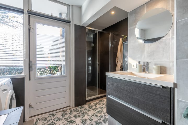 Photo 22 of Van Spilbergenstraat 29-A