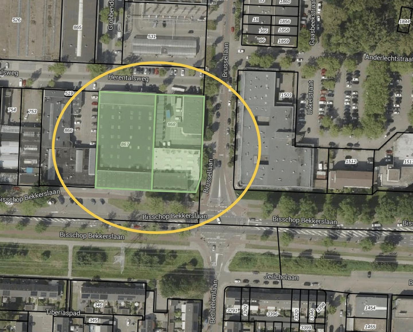 Bekijk foto 3 van Bisschop Bekkerslaan 2