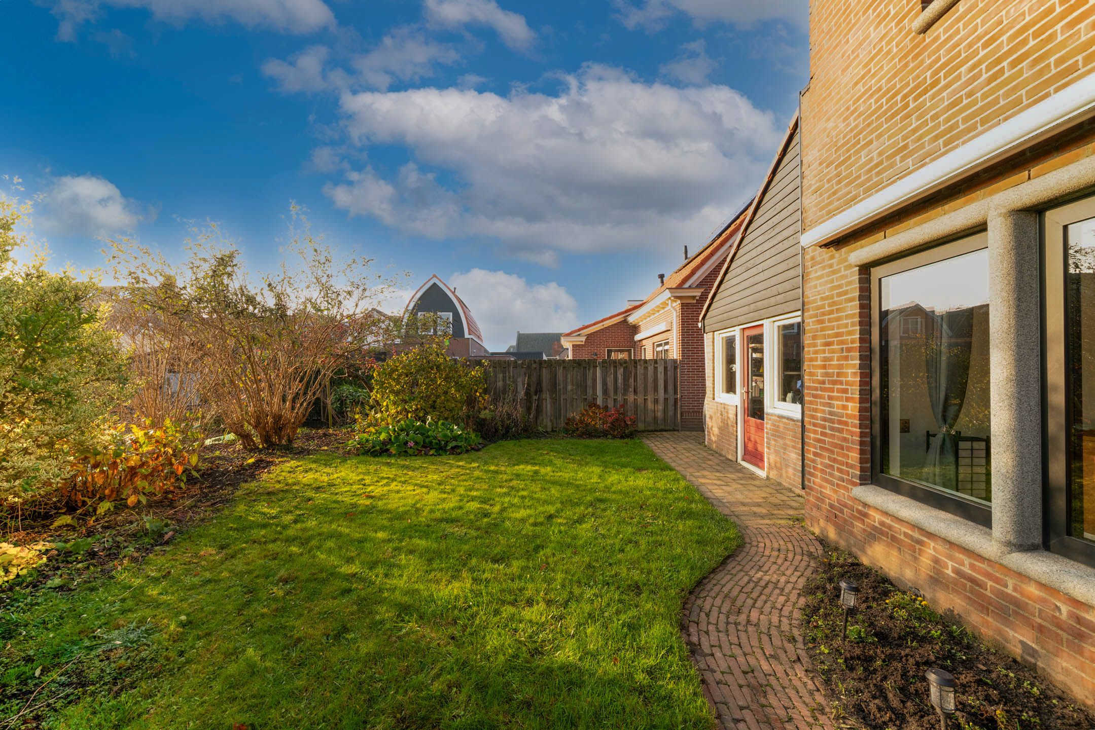 Photo 30 of Zuidstraat 1