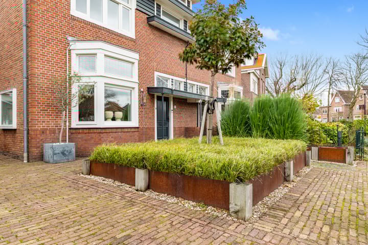 Foto 51 van Dr. Schuitstraat 11