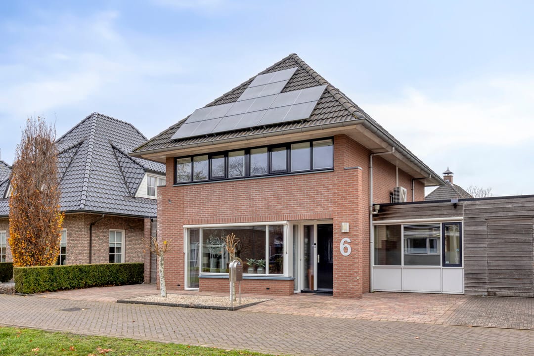 Photo 1 of Smientstraat 6