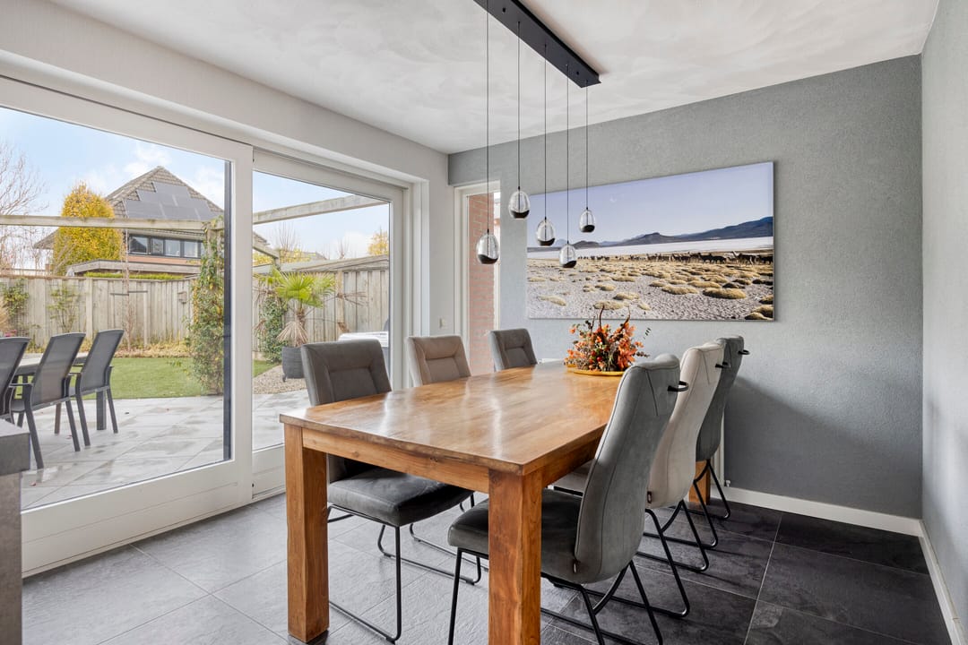 Photo 11 of Smientstraat 6