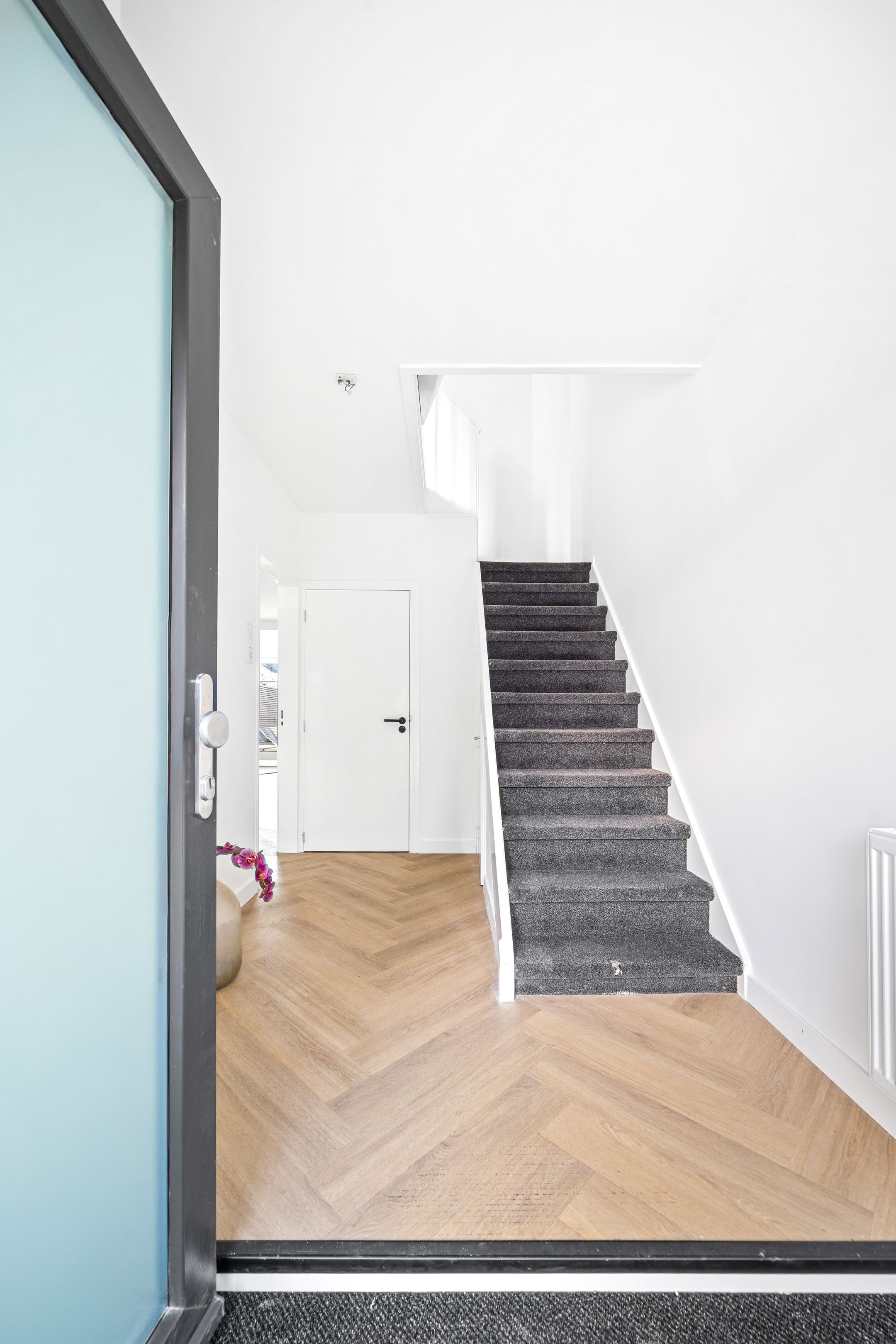 Foto 21 van Graaf Adolflaan 2