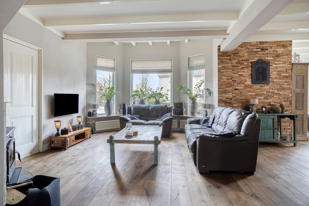 Photo 2 of Foarwei 112