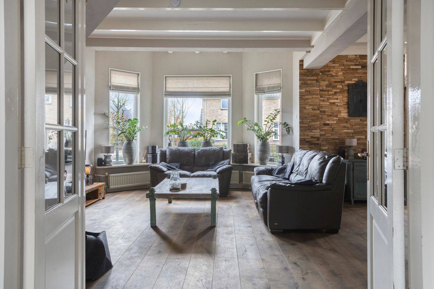 Photo 14 of Foarwei 112