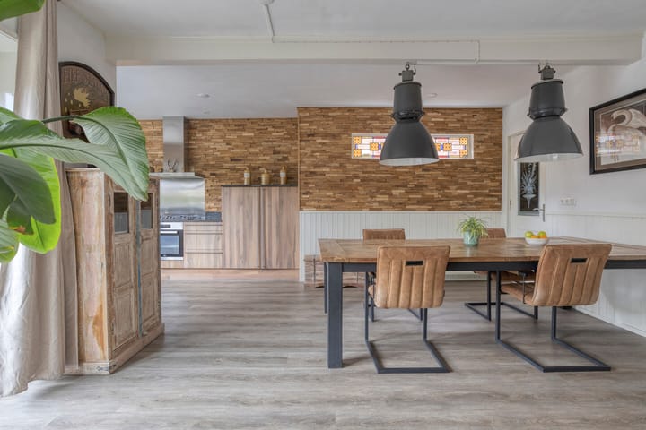 Photo 16 of Foarwei 112