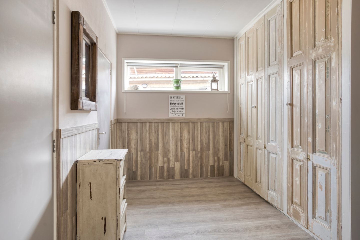 Photo 25 of Foarwei 112