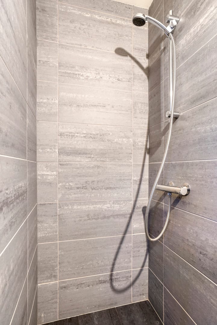 Photo 28 of Foarwei 112