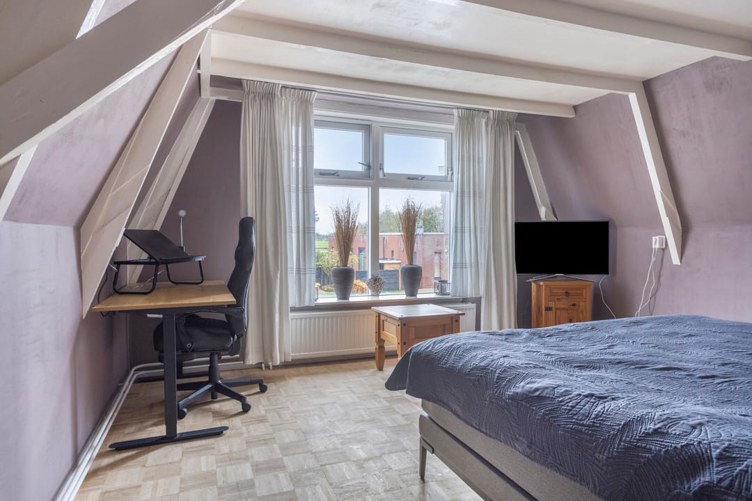 Photo 37 of Foarwei 112