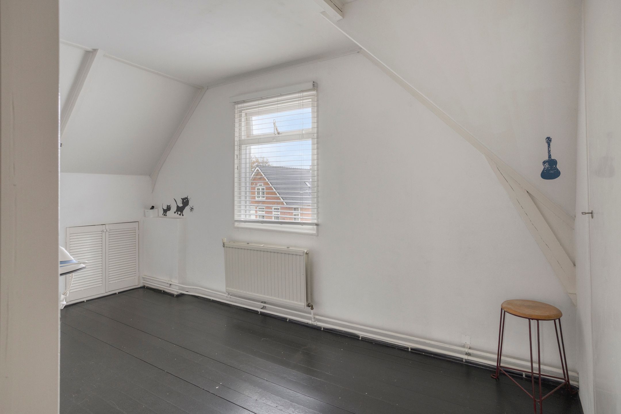 Photo 42 of Foarwei 112