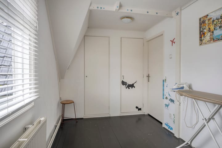 Photo 43 of Foarwei 112