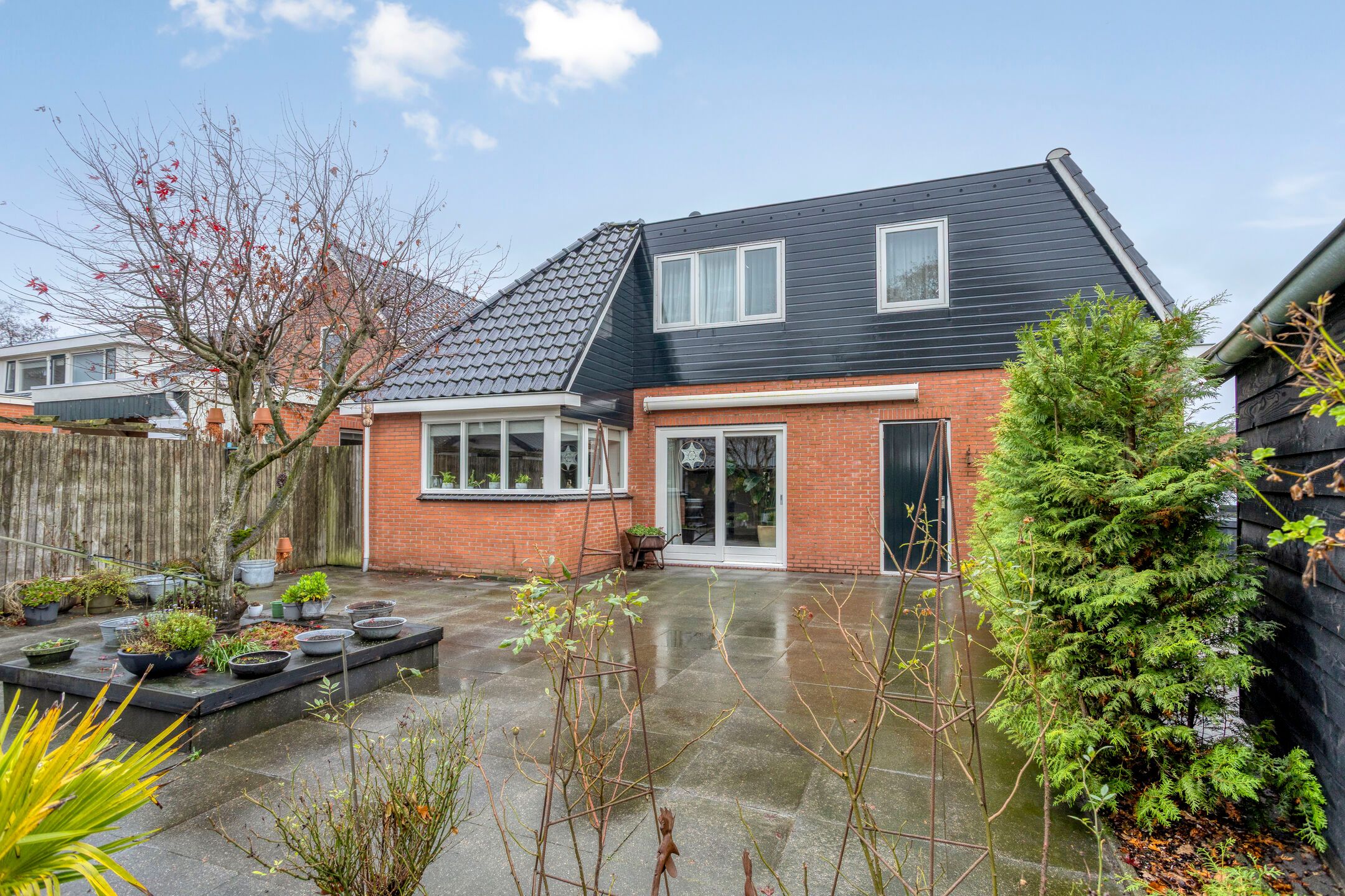 Photo 45 of Foarwei 112