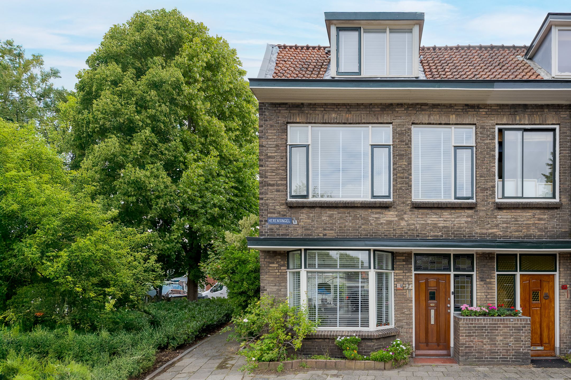Herensingel 34, Leiden